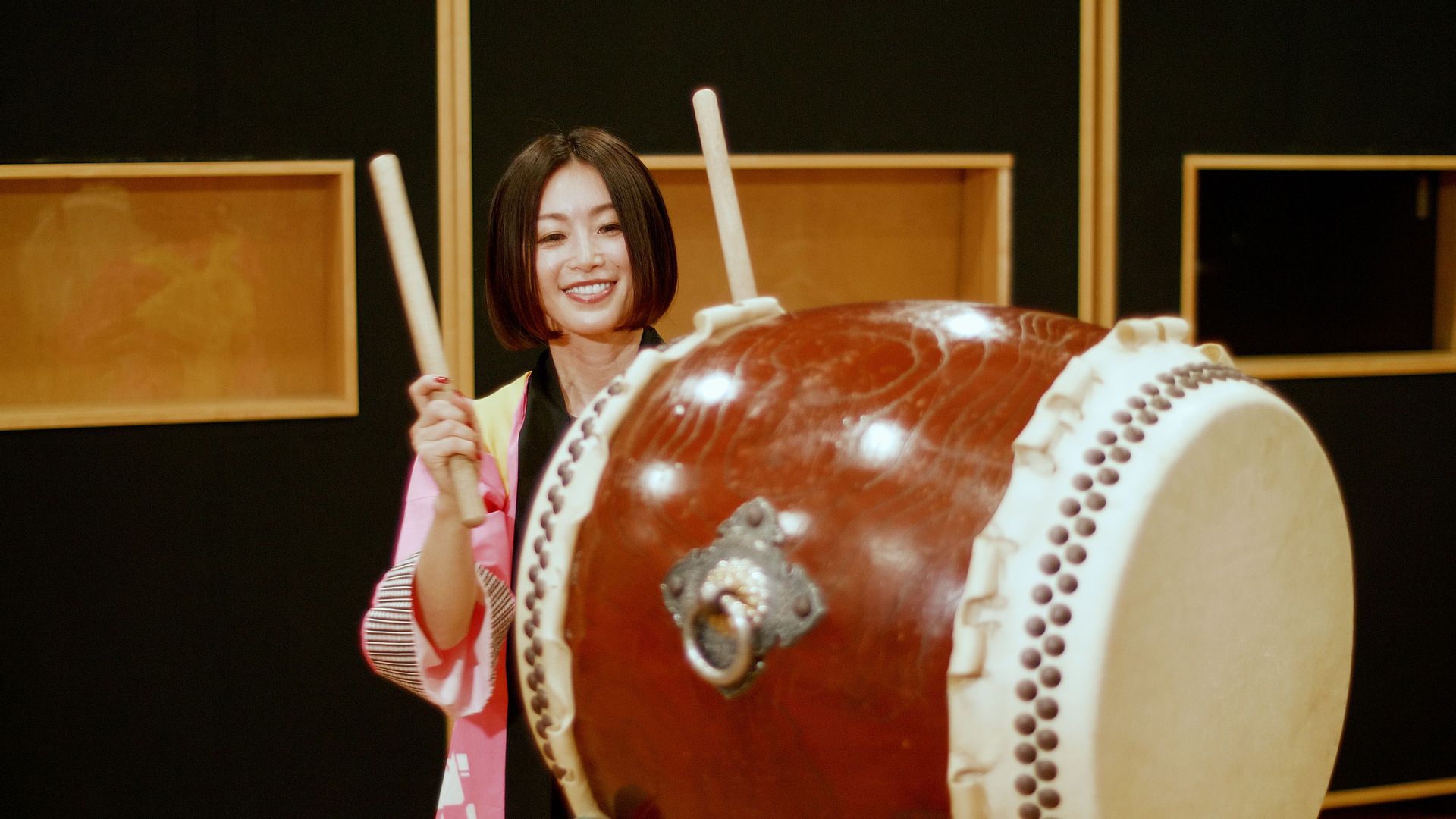 酒井法子、昭和の名音頭『のりピー音頭』が令和のいま、36年ぶりに蘇っ 