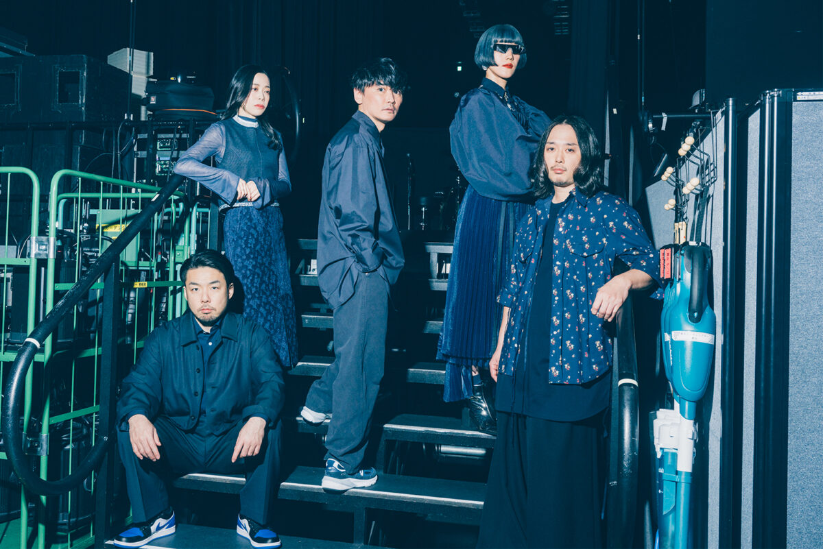 再び始動したサカナクション、完全復活をみせたライブ『SAKANAQUARIUM