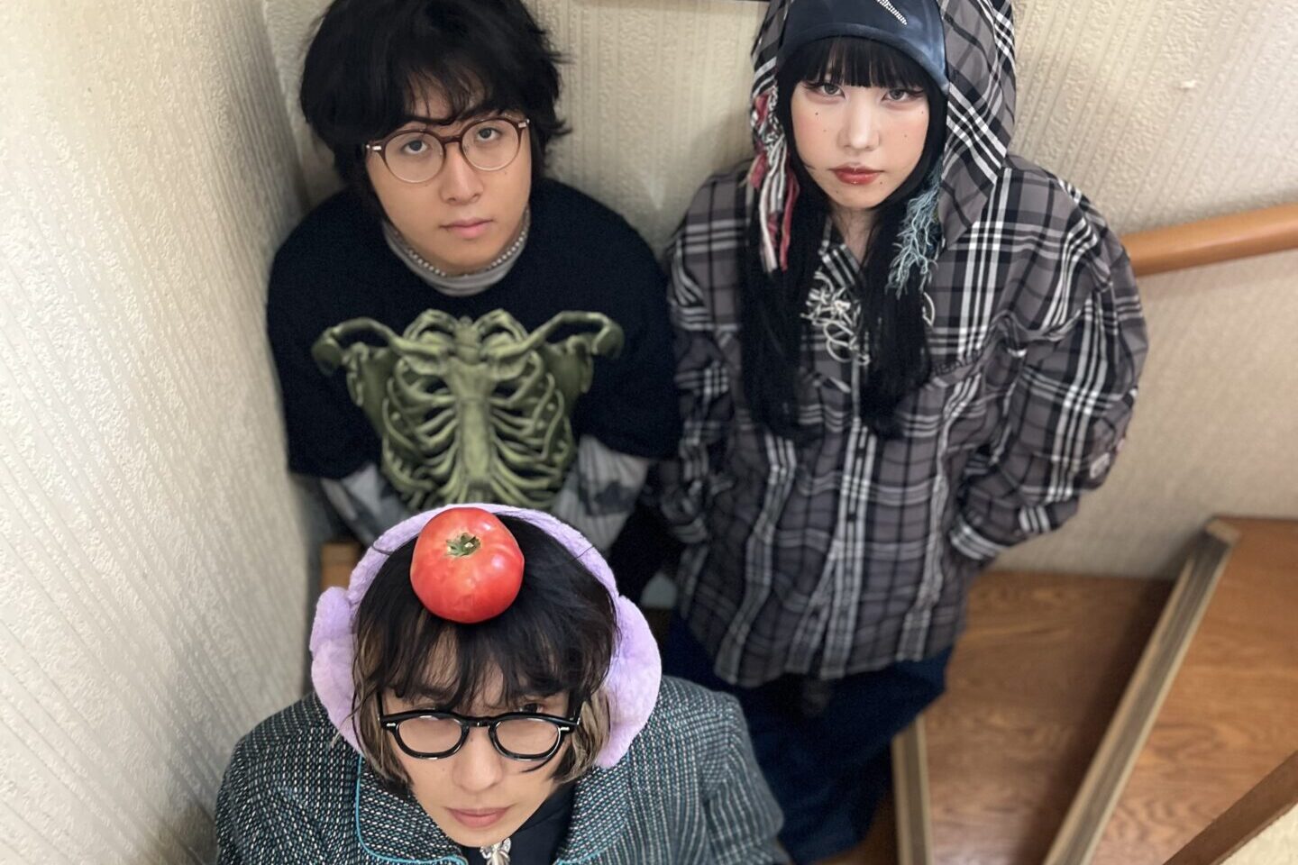 Z 世代人気アーティストがそろい踏み！崎山蒼志×Mega Shinnosuke
